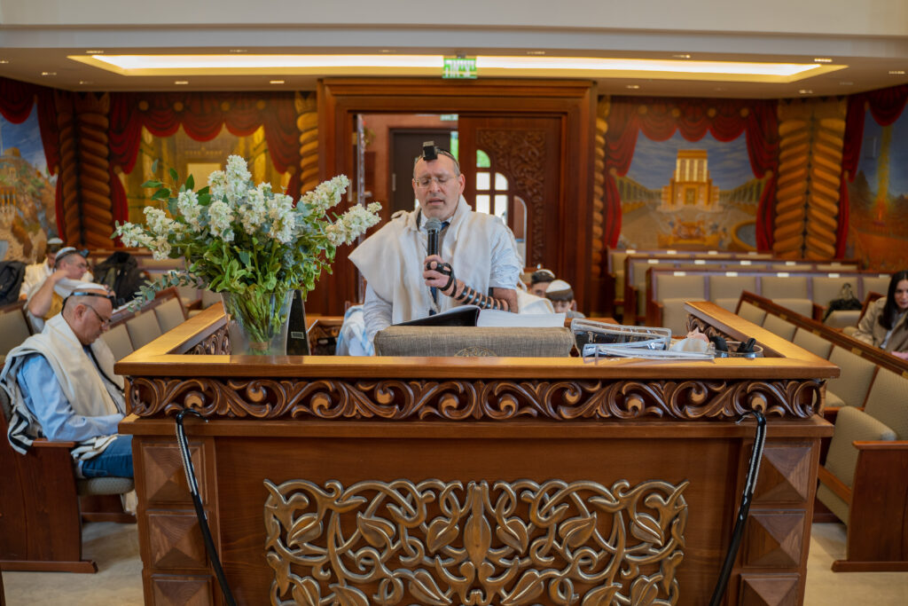 חזנות וליווי מוזיקלי מרגש ליום העלייה לתורה